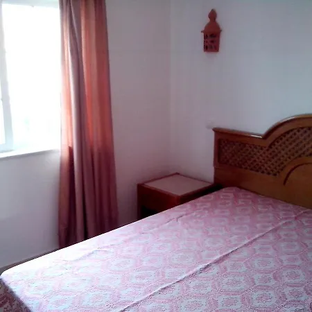 Charming In - 60 M² With Pool & View Апартаменти *