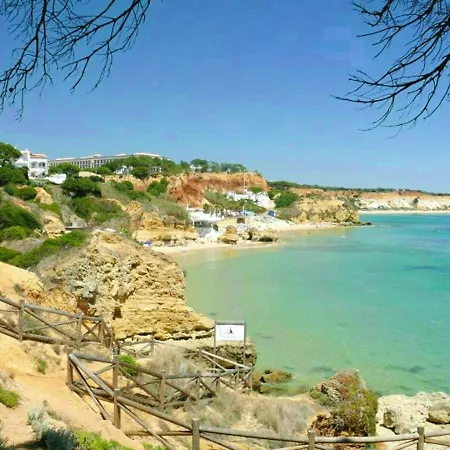 Charming In - 60 M² With Pool & View