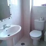 Charming In - 60 M² With Pool & View דירה