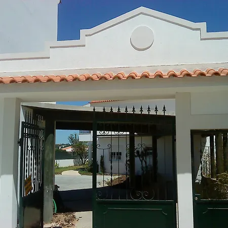 Charming In - 60 M² With Pool & View Διαμέρισμα Αλμπουφέιρα