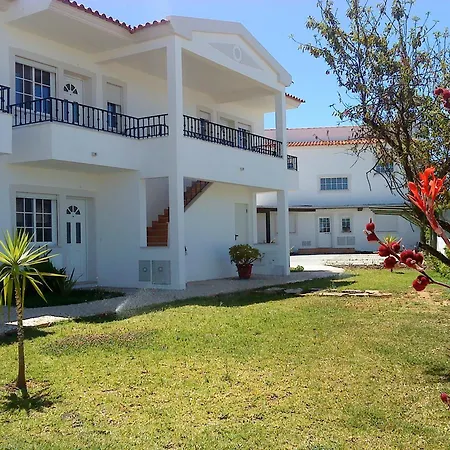 Charming In - 60 M² With Pool & View Διαμέρισμα Αλμπουφέιρα