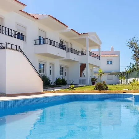 Charming In - 60 M² With Pool & View דירה *